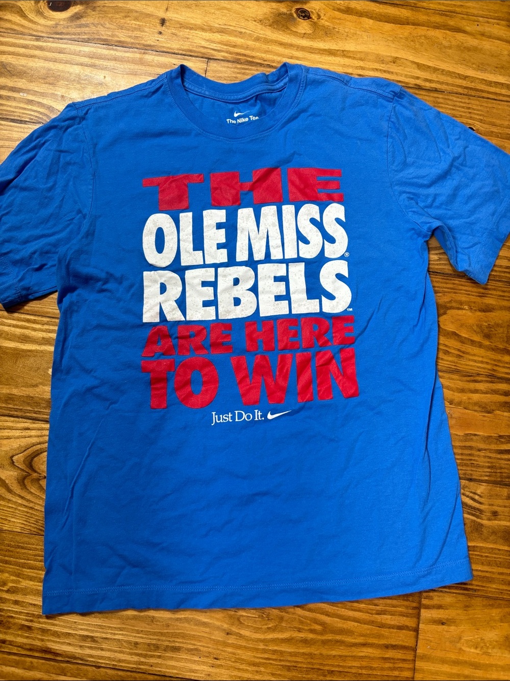 Nike Ole Miss T-Shirt Size Mens Small